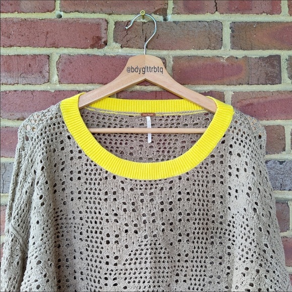 Free People Sweater - super cute! - Picture 3 of 3